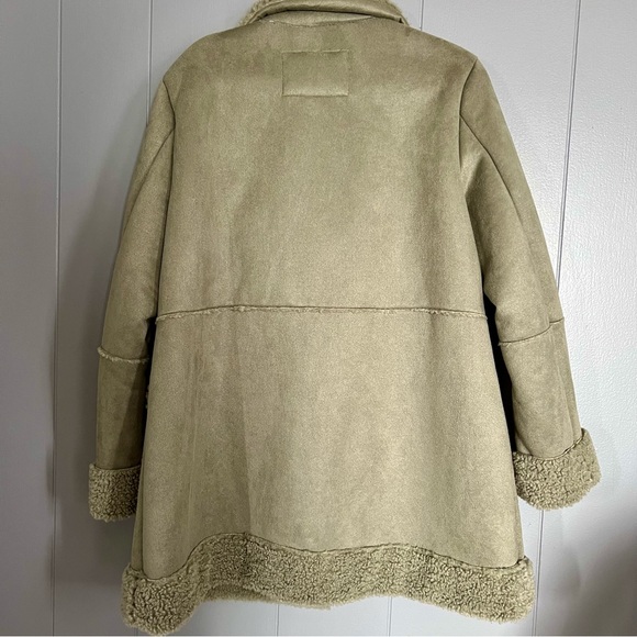 NWT BCBG Faux Suede shearling Teddy Pea Coat AMAZING ON mint green XL Sherpa - Picture 7 of 11